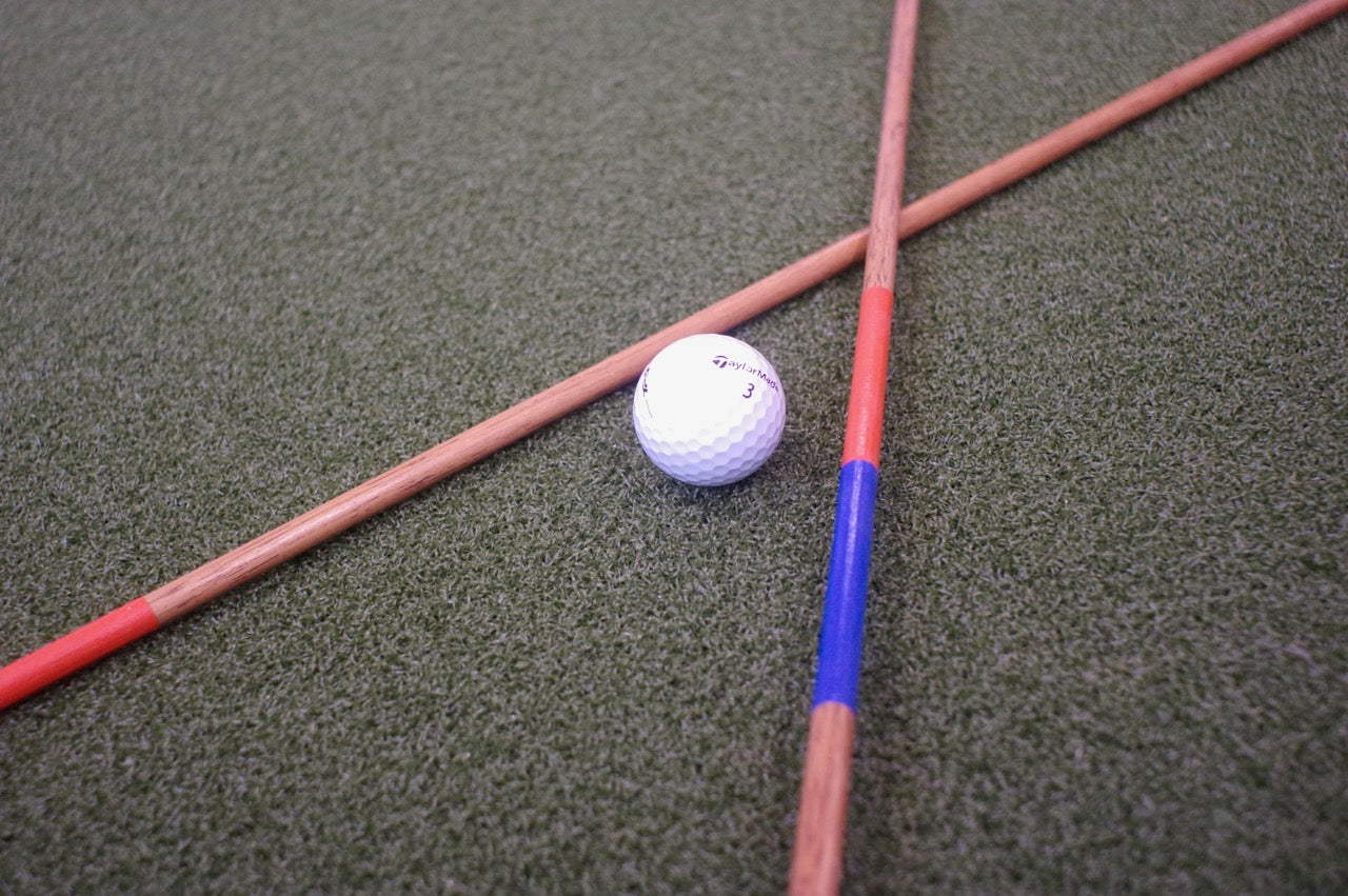 Gator theme, hickory golf alignment stick
